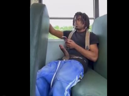Wait anyone at bus